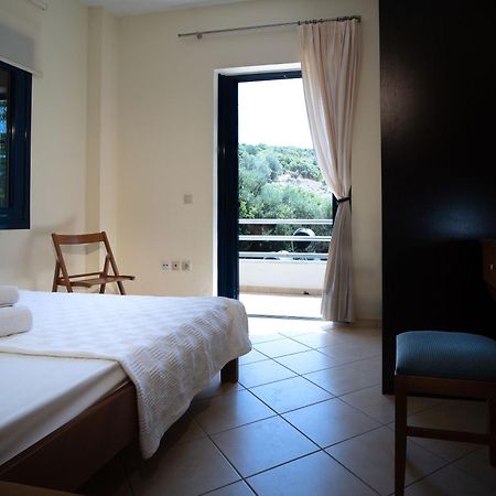 Lazy Days Apartment Klima  Екстериор снимка
