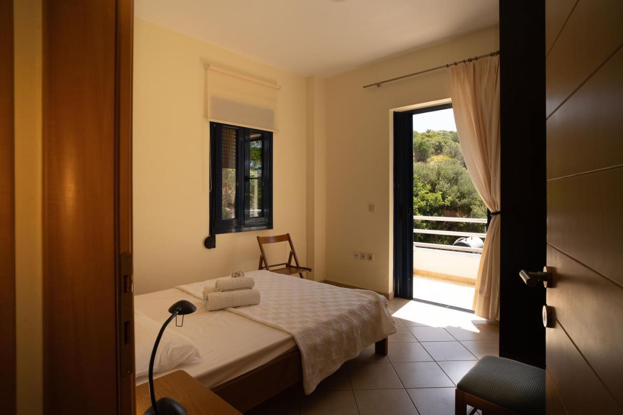 Lazy Days Apartment Klima  Екстериор снимка