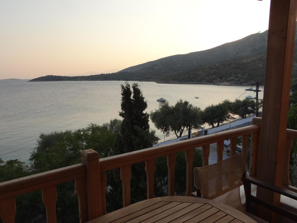 Lazy Days Apartment Klima  Екстериор снимка